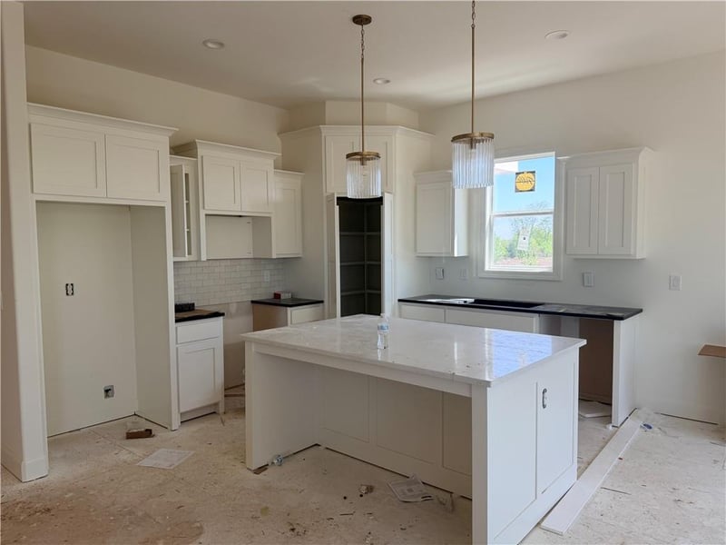 20804 Emerald St, Spring Hill, KS 66083