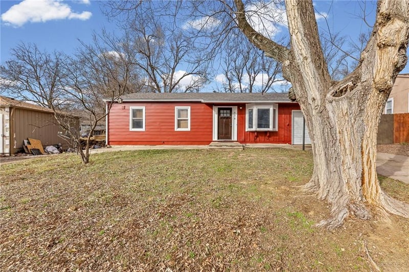 838 83rd Ter, Kansas City, KS 66112