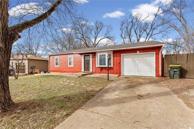838 83rd Ter, Kansas City, KS 66112