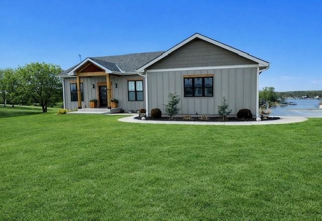 1048 Lake Viking Ter, Altamont, MO 64620
