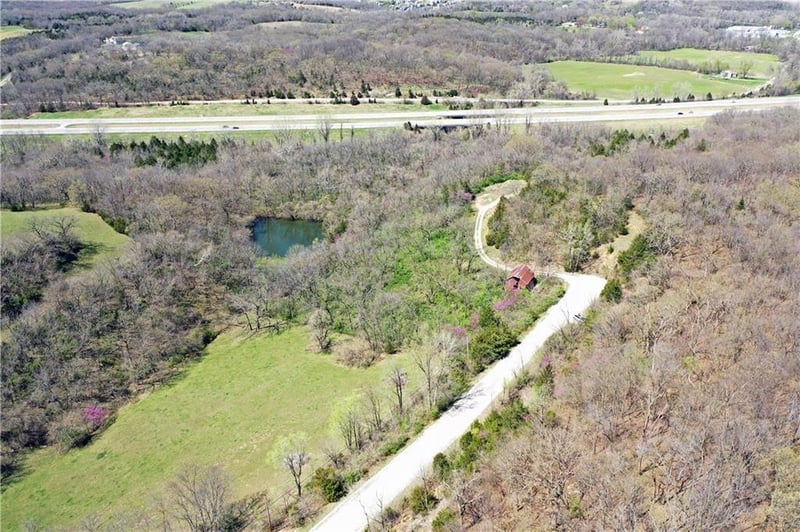 9817 Hollingsworth Rd, Kansas City, KS 66109