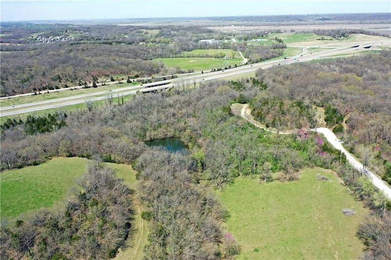 9817 Hollingsworth Rd, Kansas City, KS 66109