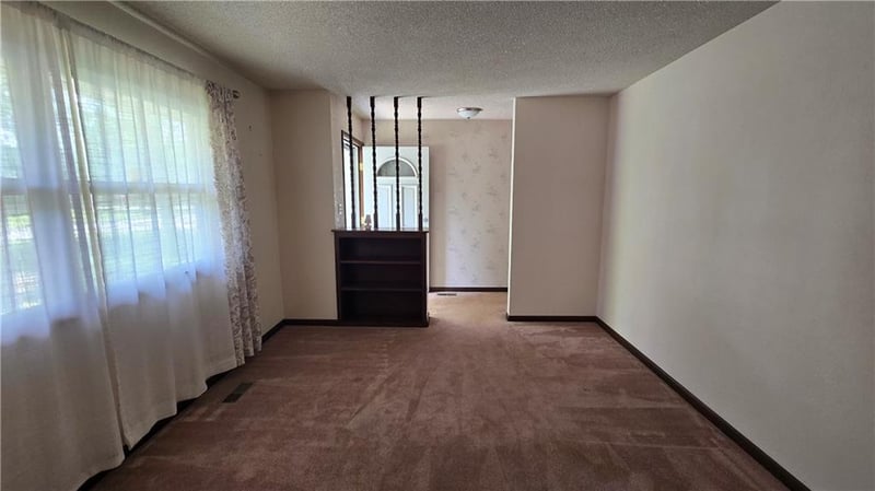 410 S Wilshire Blvd, Coffeyville, KS 67337