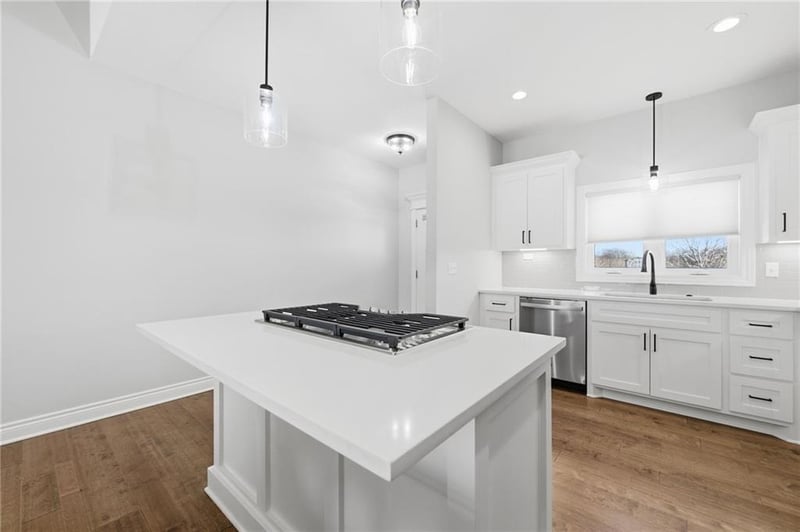 519 110th St, Kansas City, MO 64155