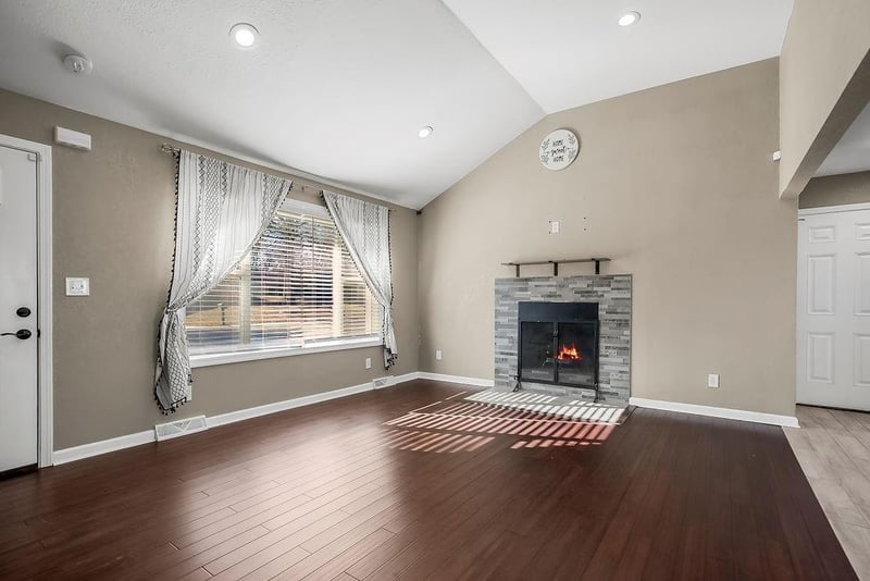 9950 Sloan Ave, Kansas City, KS 66109