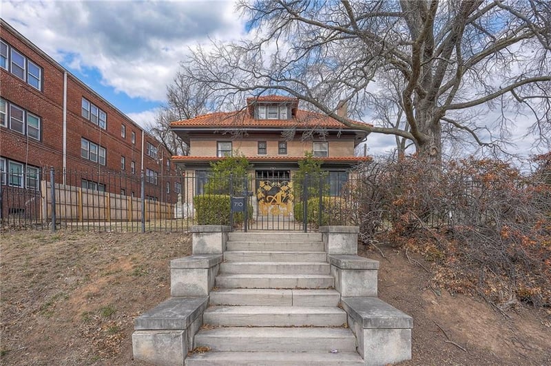 710 Armour Blvd, Kansas City, MO 64109