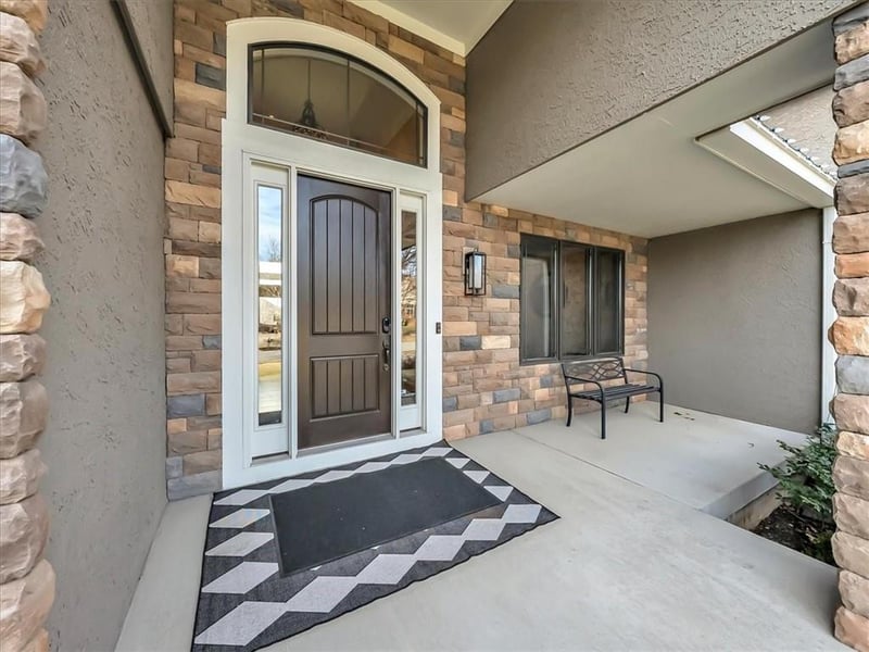 12703 W 160th Ter, Overland Park, KS 66221