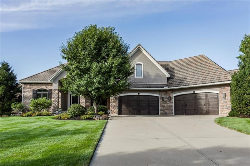 12703 W 160th Ter, Overland Park, KS 66221