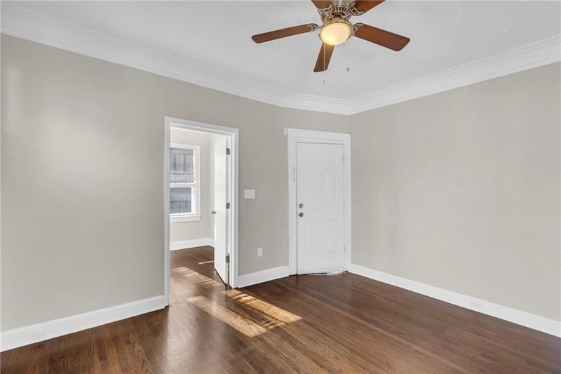 1406 E 45th St, Kansas City, MO 64110