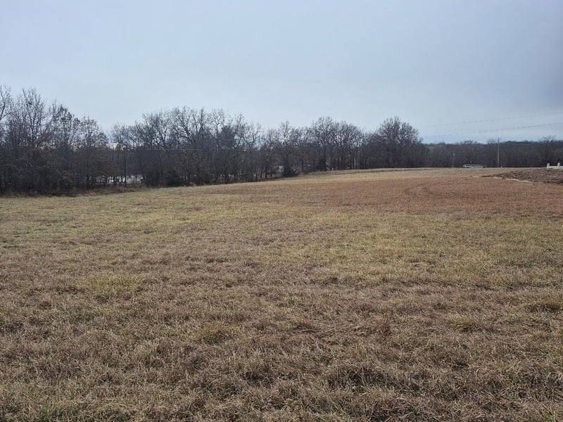 SU Lot 2504 Gulfstream Dr, Gallatin, MO 64640