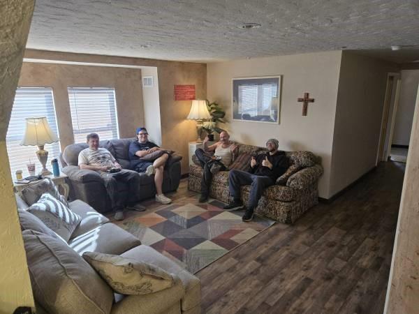 2249 Blue Ridge Blvd, Kansas City, MO 64052