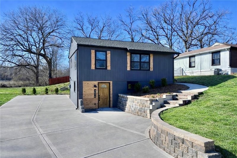 4016 N Jackson Ave, Kansas City, MO 64117