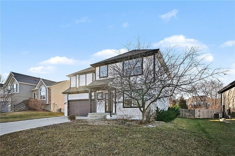 10114 Ditman Ave, Kansas City, MO 64157