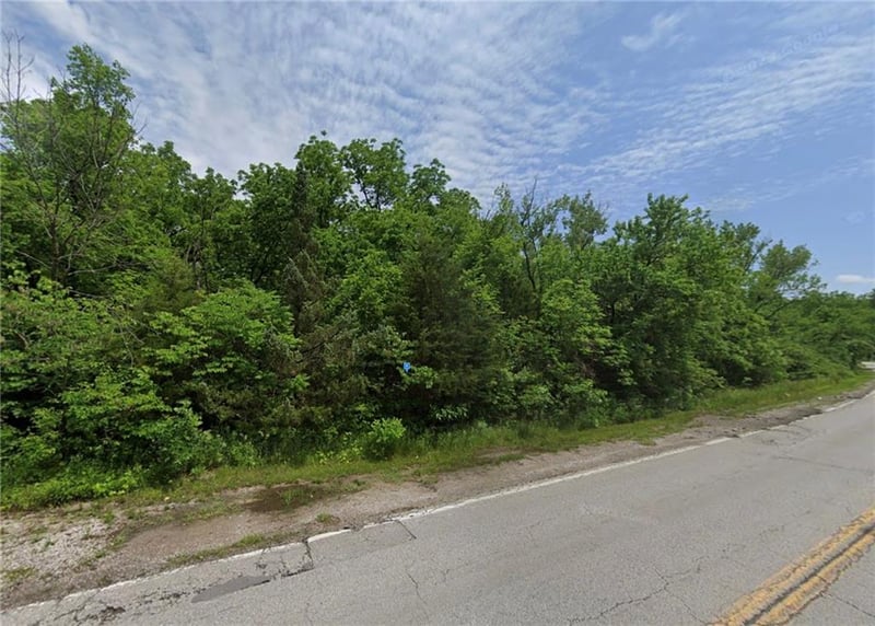 12801 Holmes Rd, Kansas City, MO 64145