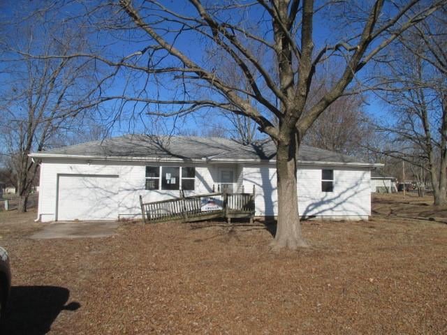 6501 32nd St, Sedalia, MO 65301