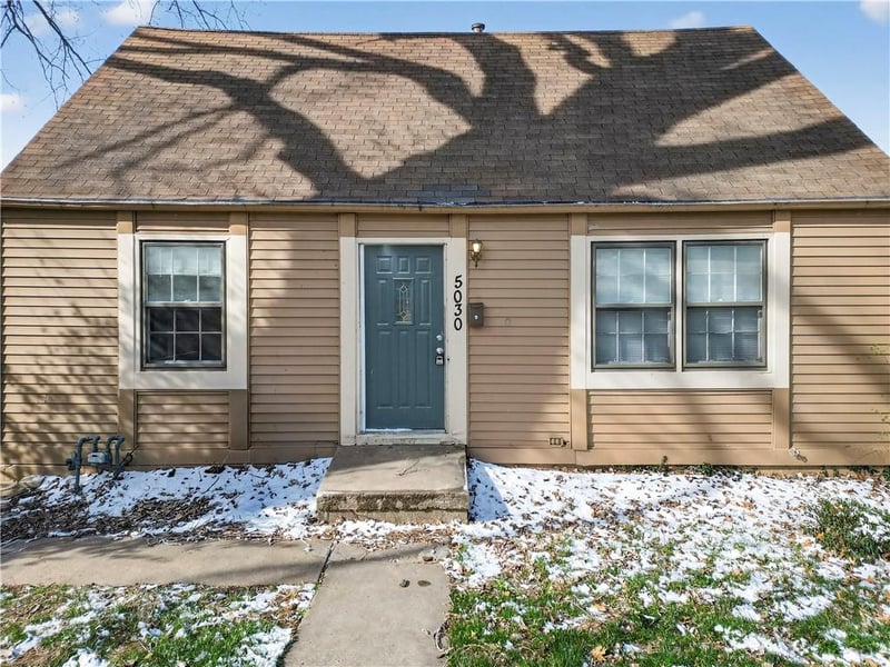 5030 Belmeade Rd, Kansas City, MO 64129
