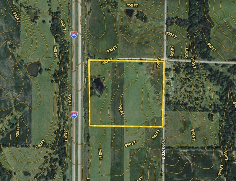East 220th Ln, Bethany, MO 64424