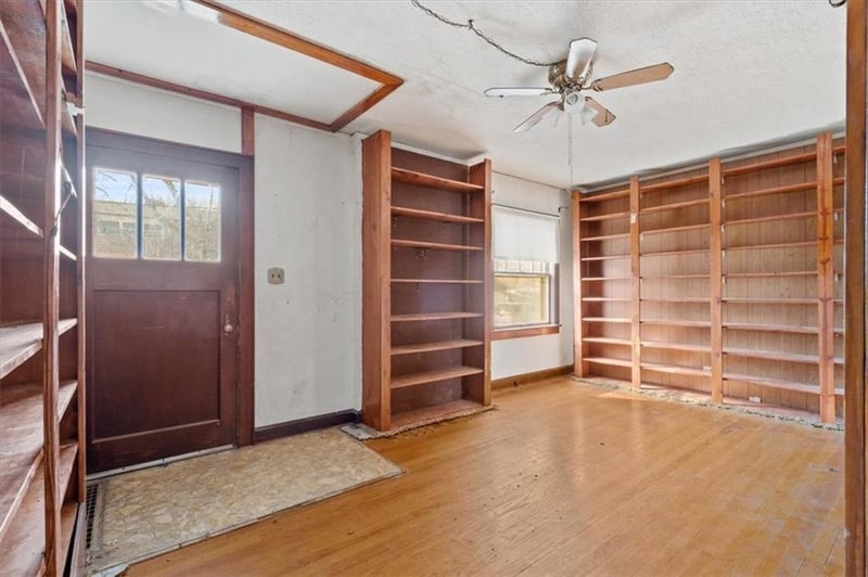 14 Whittier St, Kansas City, MO 64119