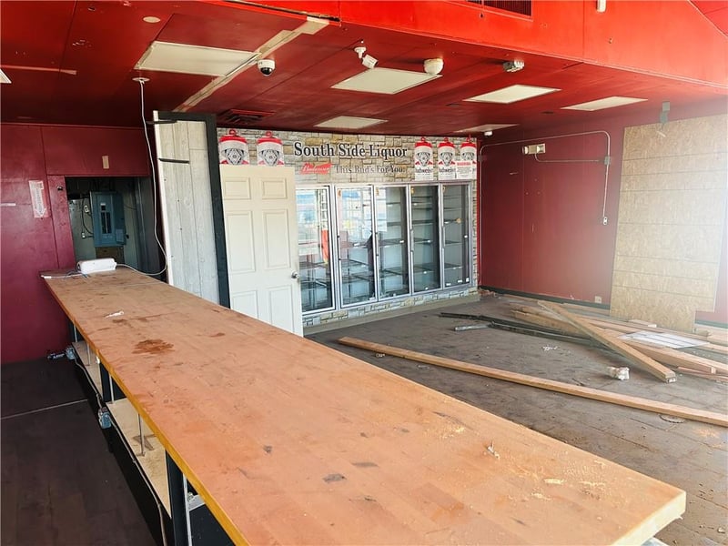 11810 Blue Ridge Blvd, Kansas City, MO 64134