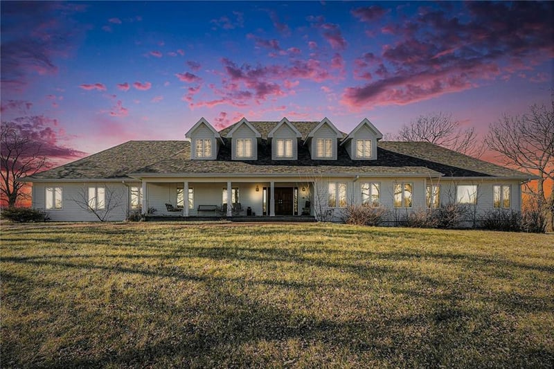 2400 132nd St, Kansas City, MO 64165