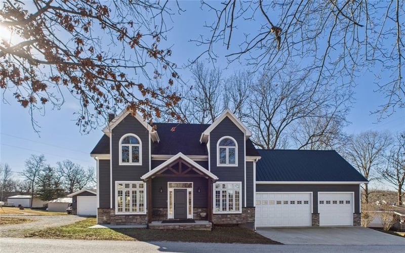 23046 Salley Dr, Warsaw, MO 65355
