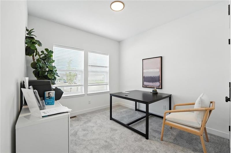 10523 Jarboe St, Kansas City, MO 64155