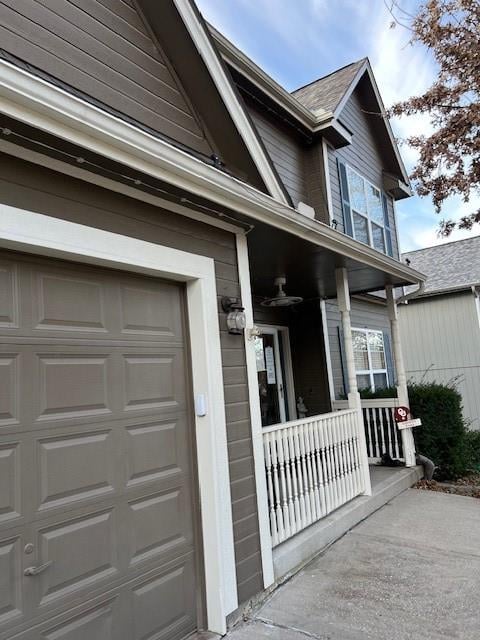 728 Kisner Dr, Independence, MO 64056
