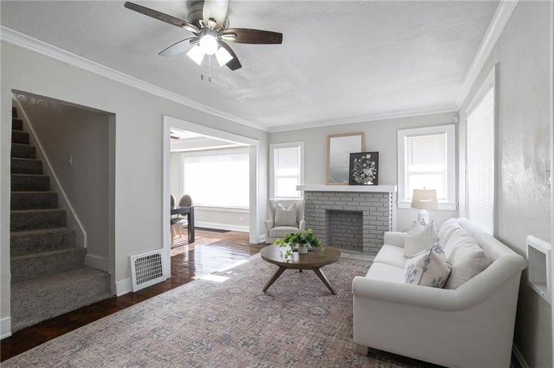 2237 Hardesty Ave, Kansas City, MO 64127