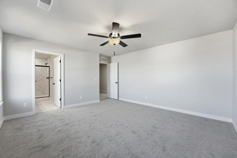 27118 Oak View Dr, Lee's Summit, MO 64086