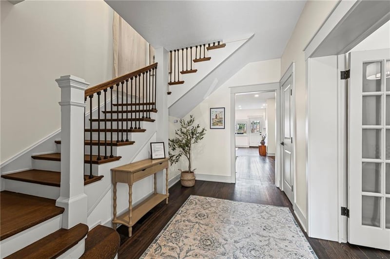 20 32nd St, Kansas City, MO 64111