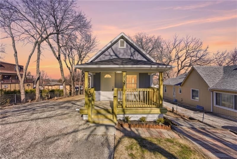4032 Ruby Ave, Kansas City, KS 66106