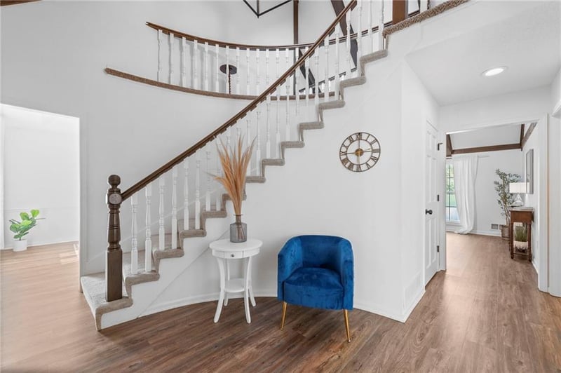 413 Greenway Dr, Blue Springs, MO 64014