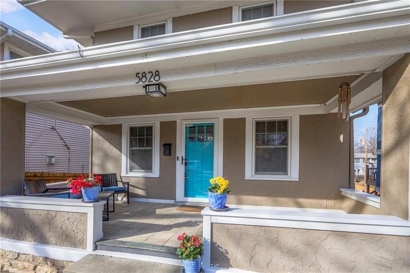 5828 Cherry St, Kansas City, MO 64110