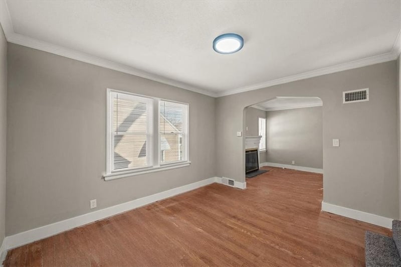 6324 Indiana Ave, Kansas City, MO 64132