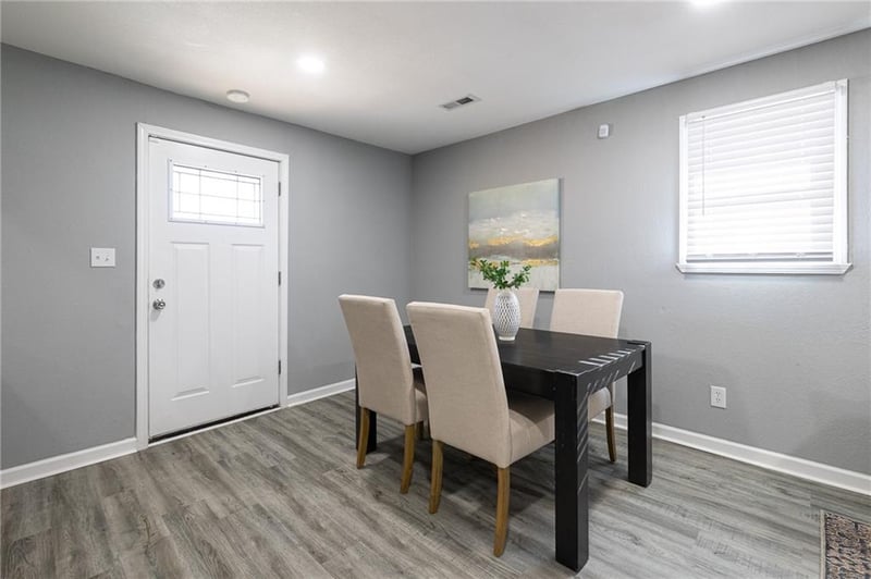 4410 46 St, Kansas City, MO 64117