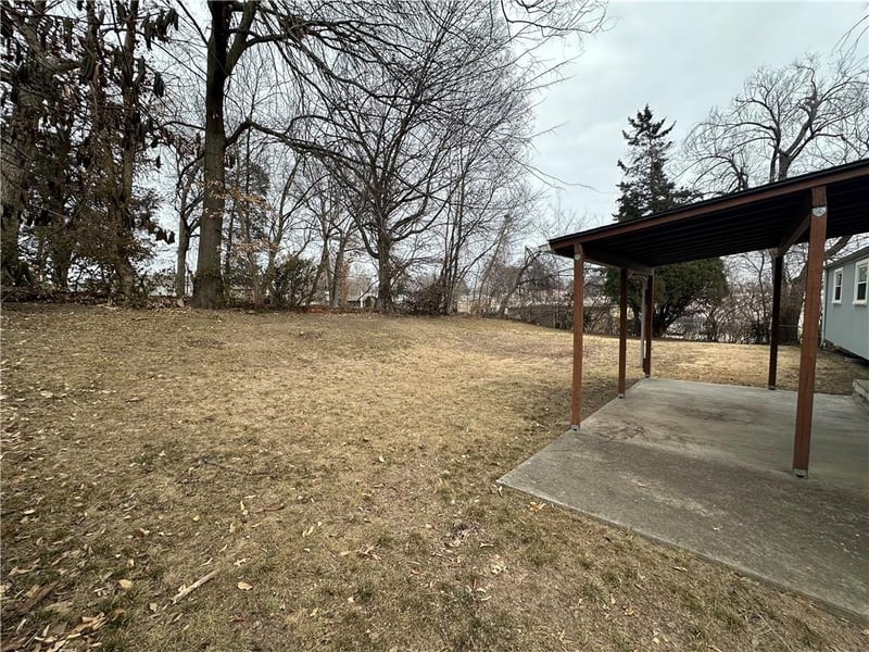 12508 46th Ter, Independence, MO 64055