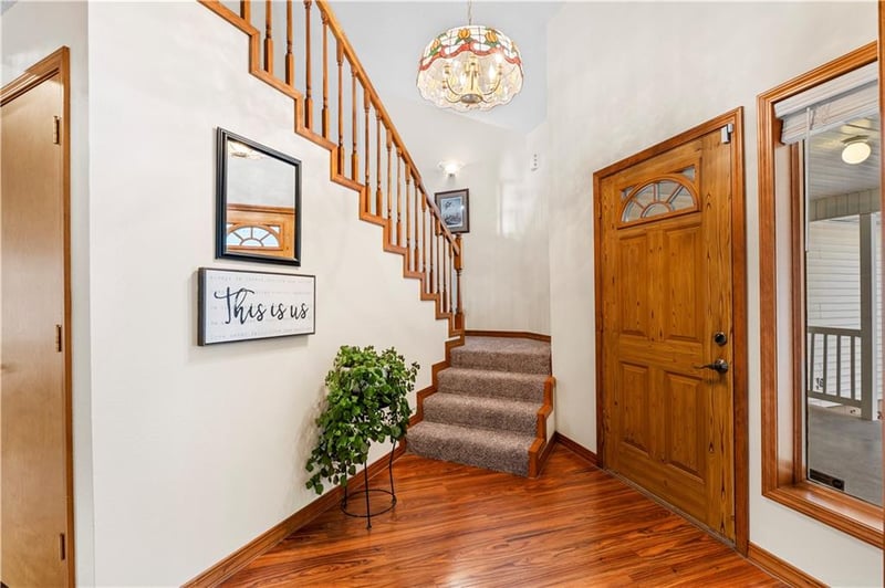 1704 S 155 Rd, El Dorado Springs, MO 64744