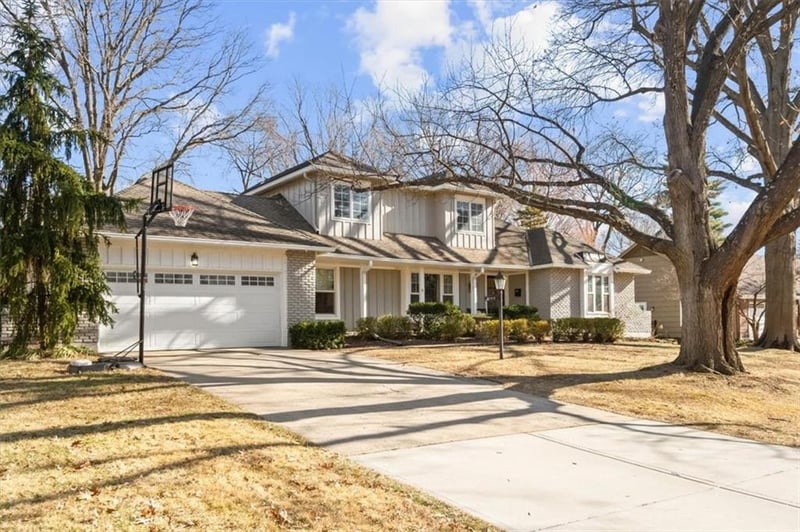 9105 El Monte St, Prairie Village, KS 66207