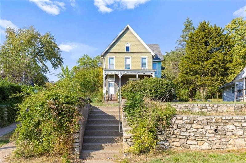 1420 37th Ave, Kansas City, KS 66103