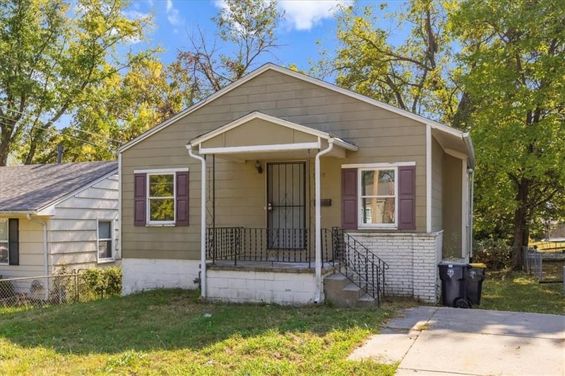 3309 73rd St, Kansas City, MO 64132