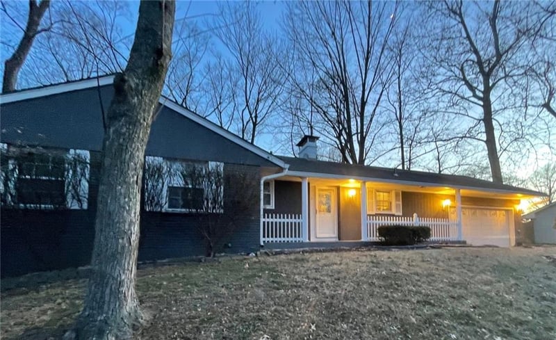 217 43rd St, Kansas City, MO 64116