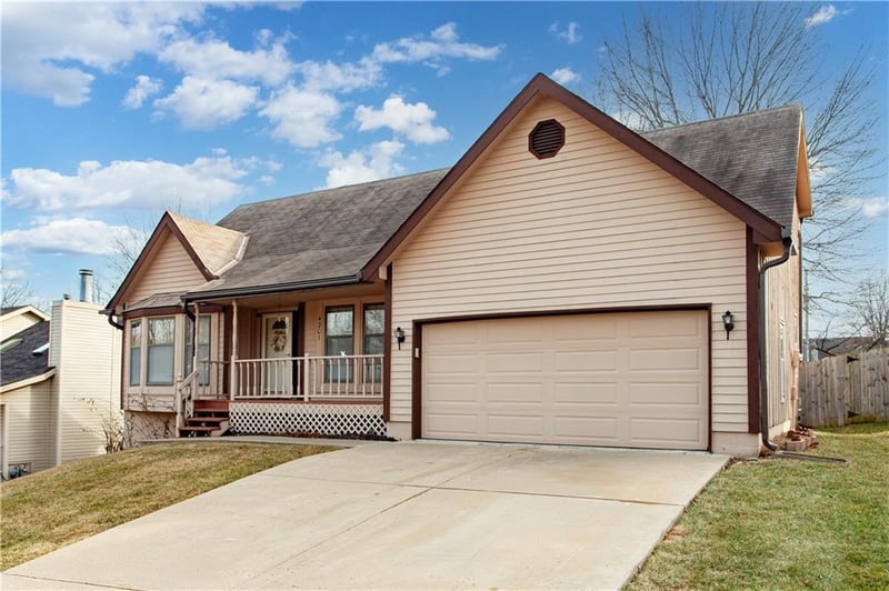 4201 64th Pl, Kansas City, MO 64151