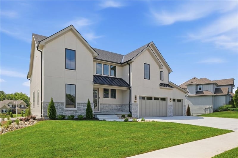 7735 N Donnelly Ave, Kansas City, MO 64158