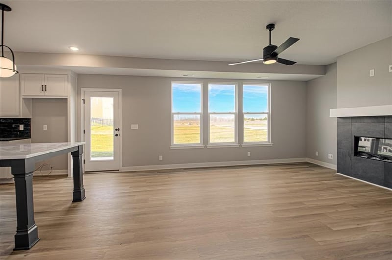 1504 Arborpark Ter, Lee's Summit, MO 64082