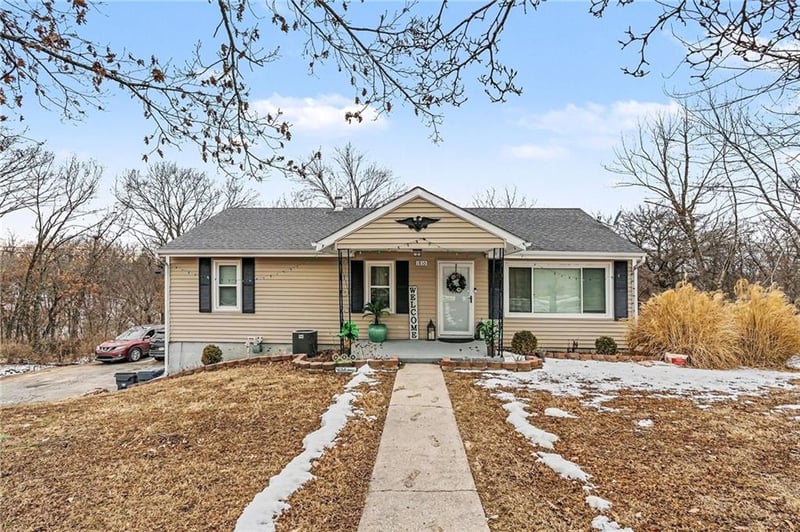 1810 N 94th St, Kansas City, KS 66112