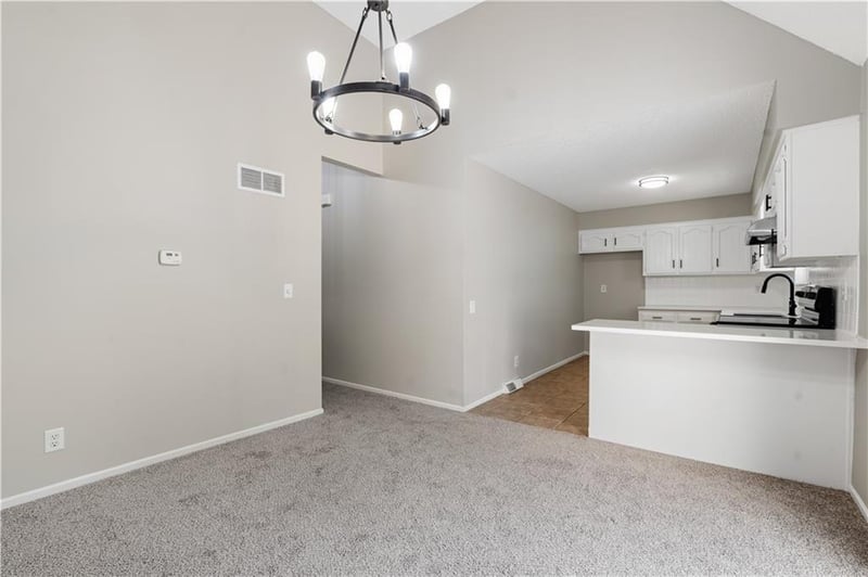 8240 Birch Ln, Kansas City, MO 64151