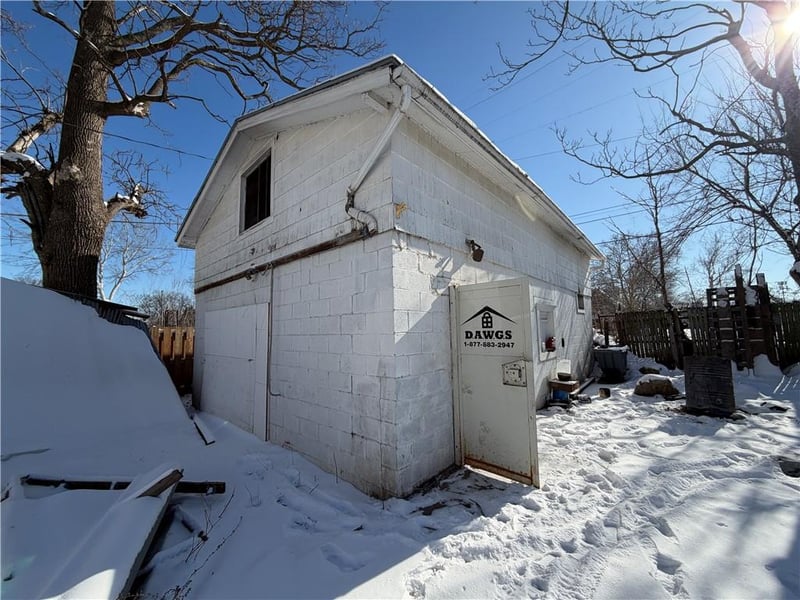 2607 Lockridge St, Kansas City, MO 64128