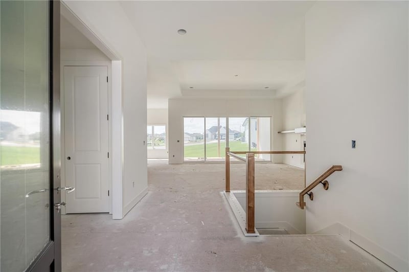 8996 Shady Bend Rd, Lenexa, KS 66227