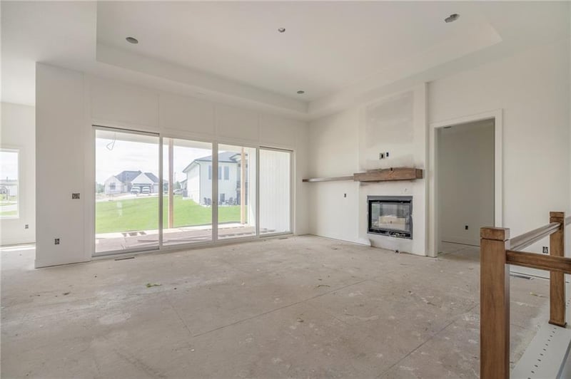 8996 Shady Bend Rd, Lenexa, KS 66227