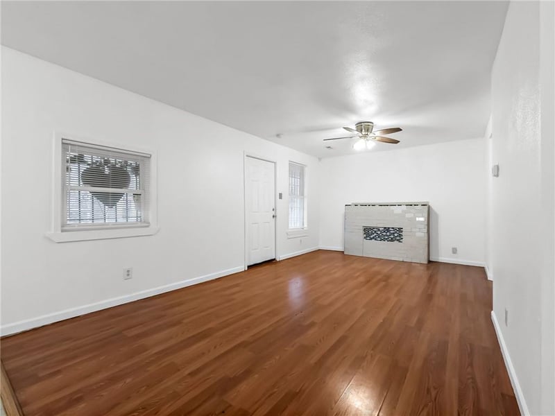 417 Wallace Ave, Kansas City, MO 64125